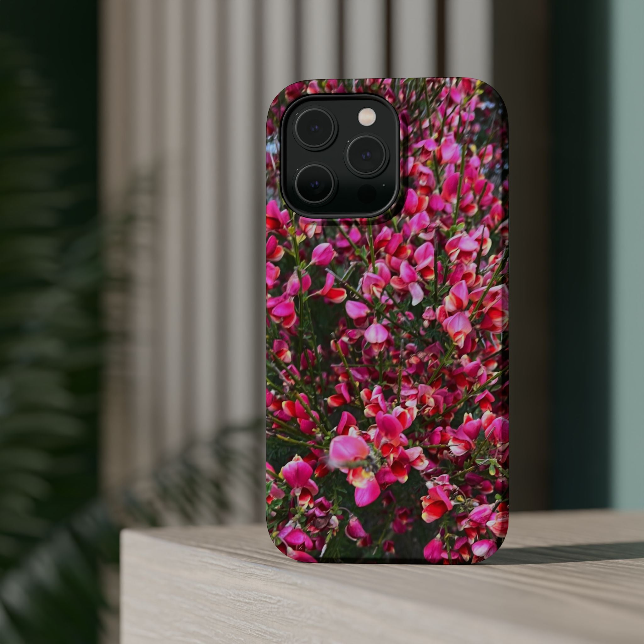 Spring Bush Flowers Mag Safe Tough Case